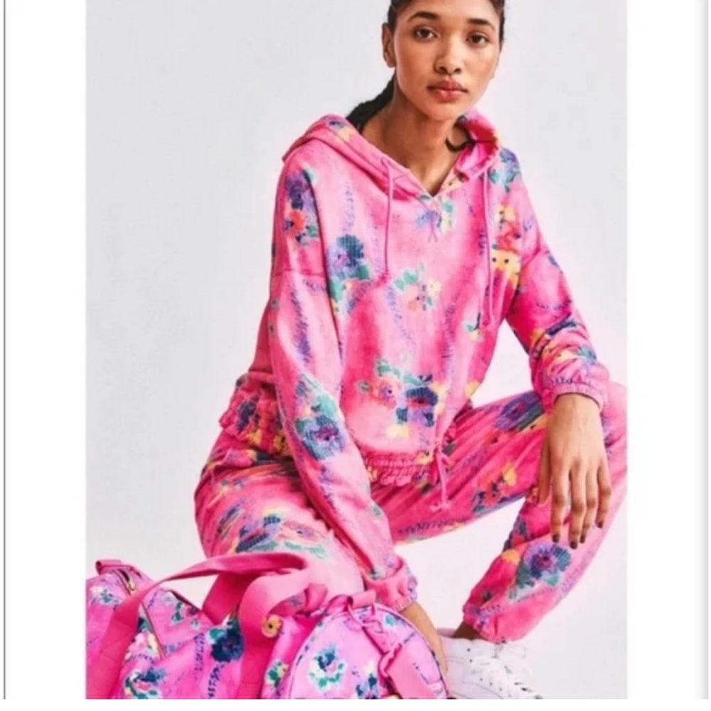 Love shack fancy x beach riot set